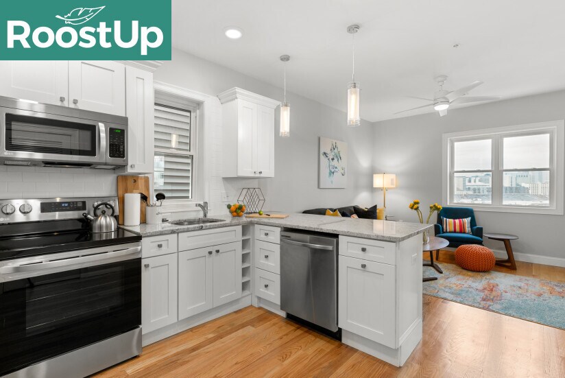 Primary Photo - Furnished Bedroom with Private Bath in South Boston