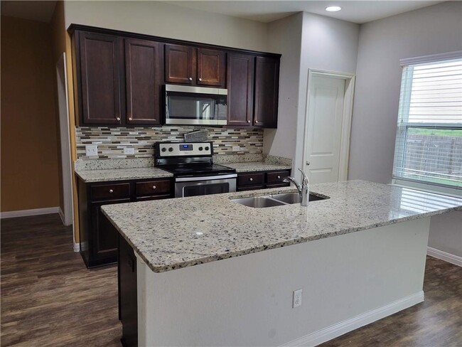 Building Photo - 13905 Sherri Berry Wy
