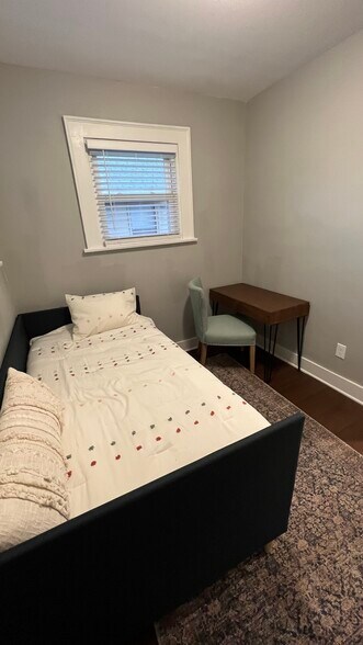 Bedroom 2/Office - 3044 Minot Ave