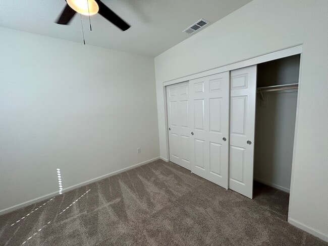 Building Photo - Beautiful Newer 4 Bedroom Home in Aspen-Sequoia Trails with Solar!