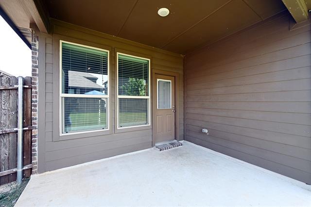 Building Photo - 2412 Indian Head Dr