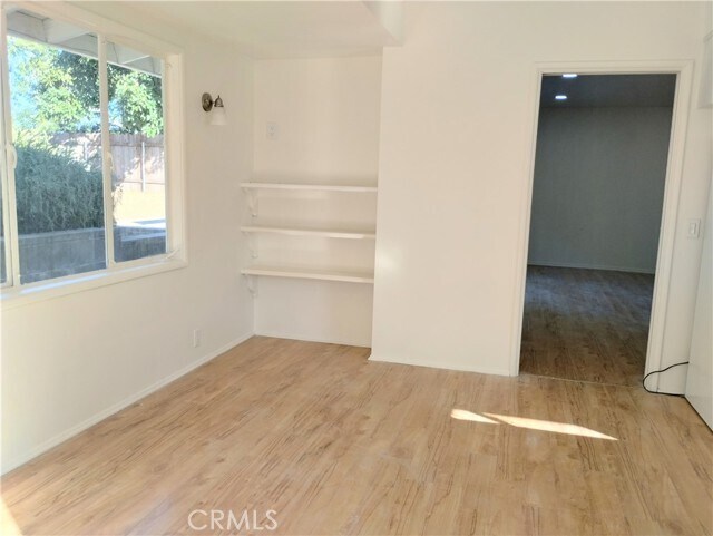 Building Photo - 374 Grand