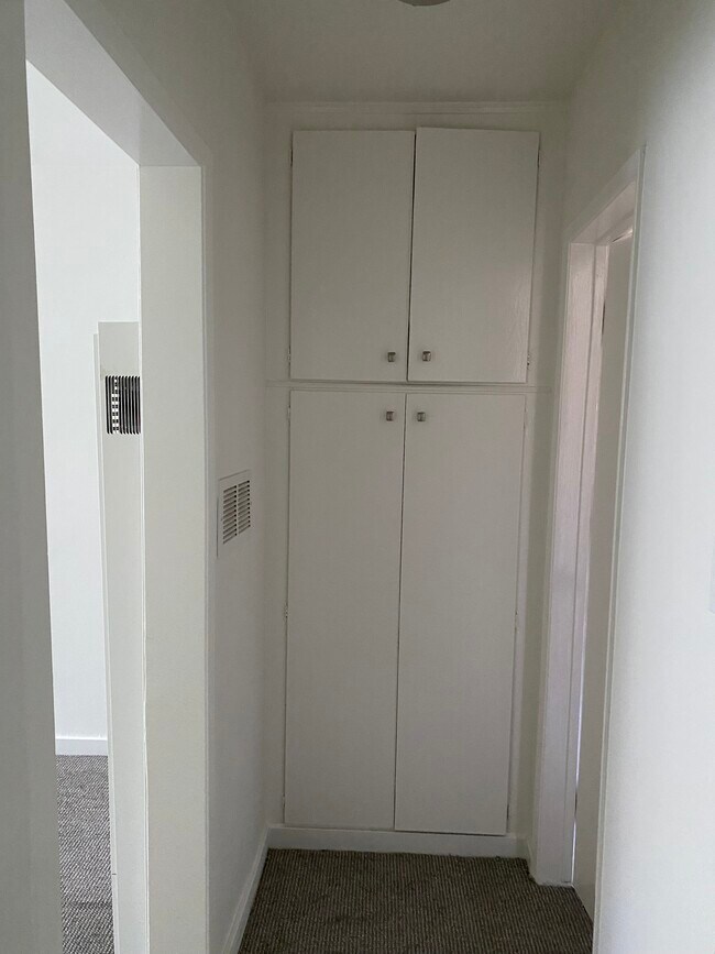 Floorplan - 5369 Inglewood Blvd