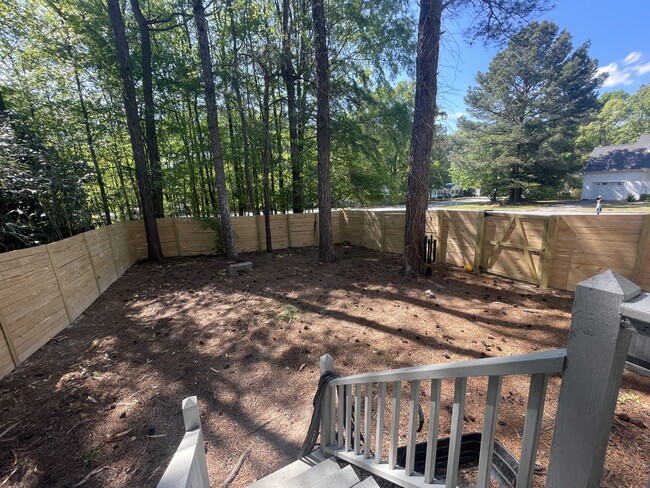 Building Photo - 5332 Covington Cross Dr