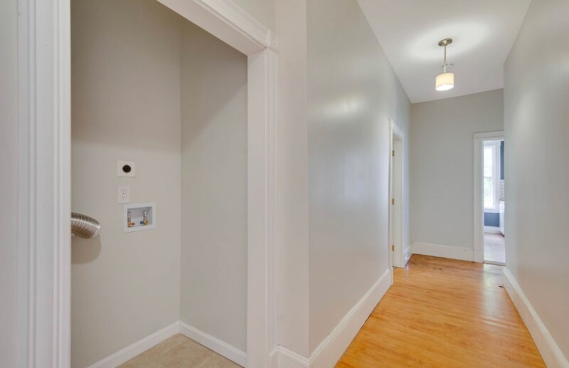 Building Photo - 12 Fiske St
