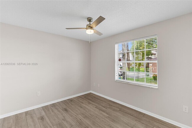 Building Photo - 363 NW 158th Ave