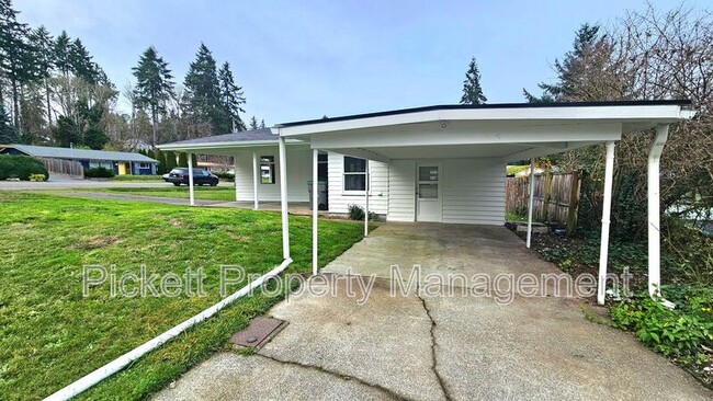 Building Photo - 2514 Spring St