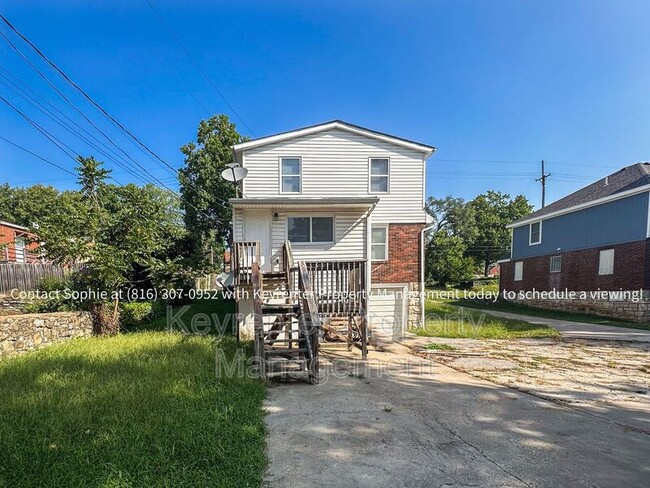 Building Photo - 3713 Wood Ave