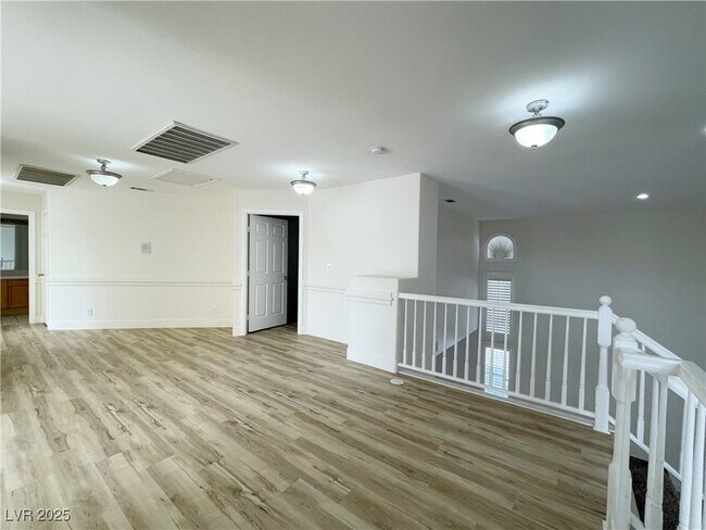Building Photo - 7732 Crenshaw Way