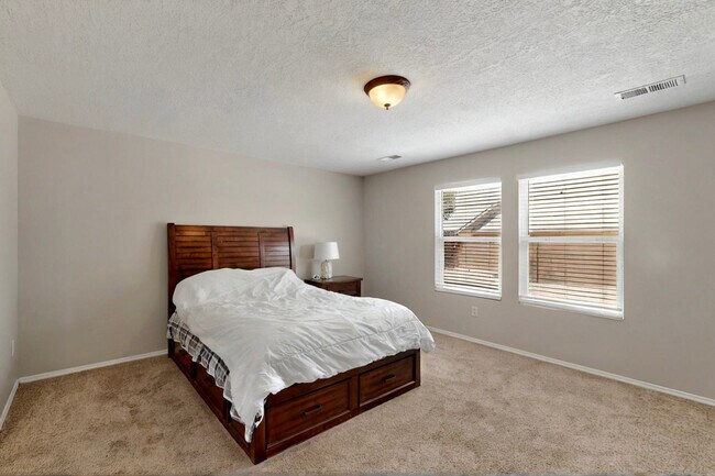 Building Photo - 5323 Ridge Rock Ave NW