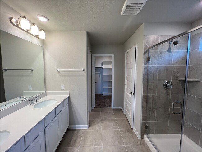 Building Photo - 5635 Giving Grace Wy