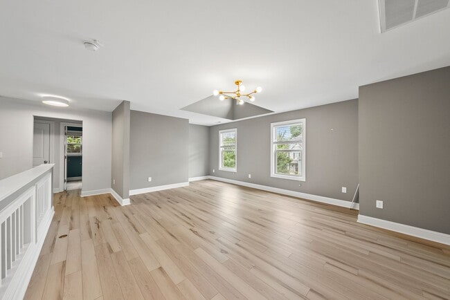 Building Photo - 3537 Bunting Dr