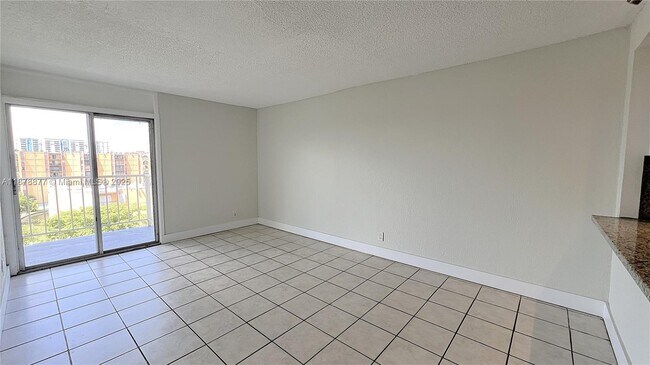 Building Photo - 801 NW 47th Ave