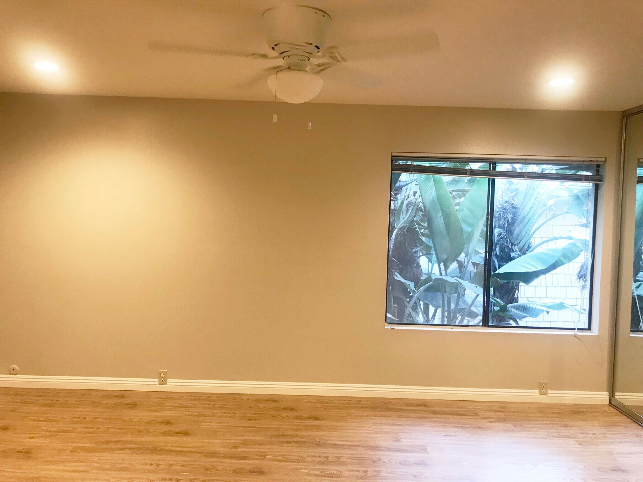 Bedroom 2 upstairs - 10659 Caminito Cascara