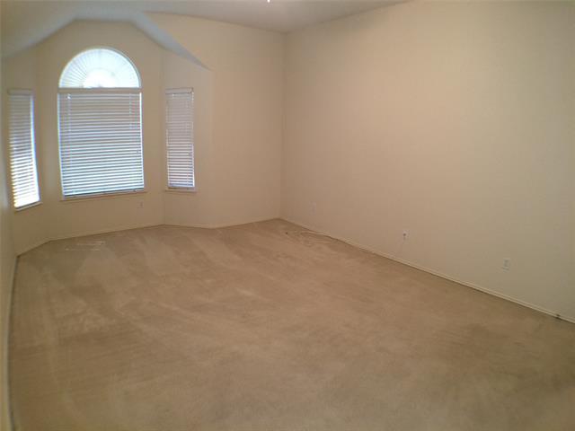 Building Photo - 1512 Endicott Dr