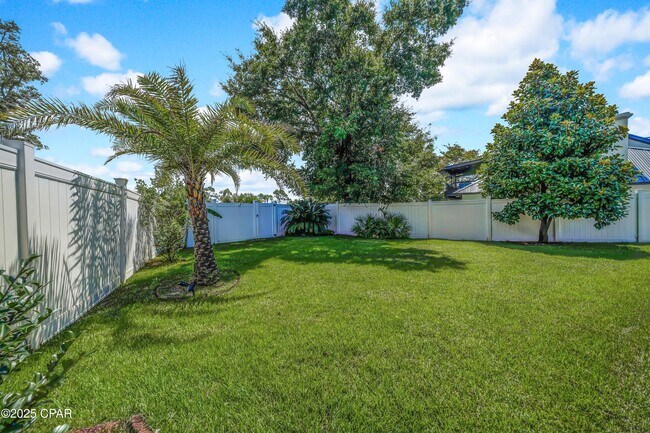 Building Photo - 625 Amberjack Dr