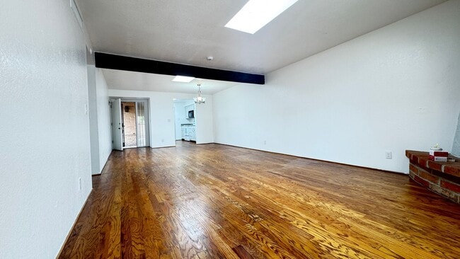 Building Photo - Central (Ft Lowell and Columbus) 3 bed, 2 bath condo, private front and back yards, carport a/c!