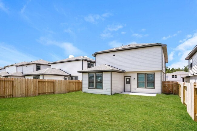 Building Photo - 24719 Linaria Dr