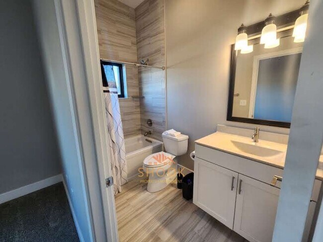 Building Photo - Brownstone Condominiums
