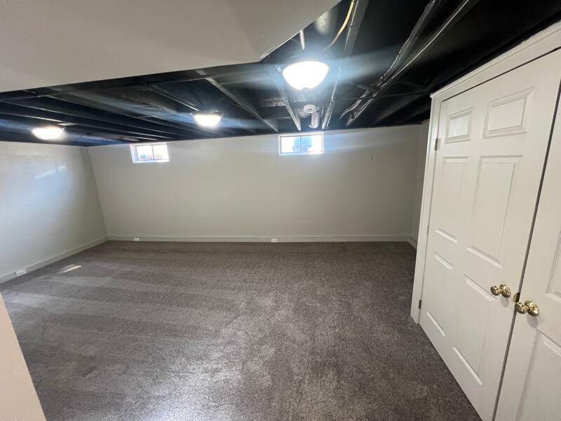 Building Photo - 6210 Franklin Ave