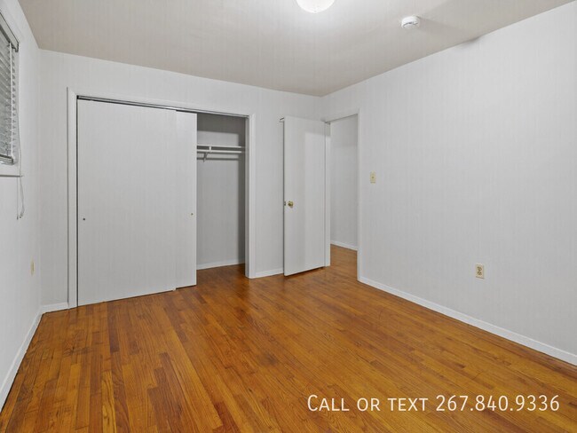 Building Photo - 4030 Livingston Rd SE