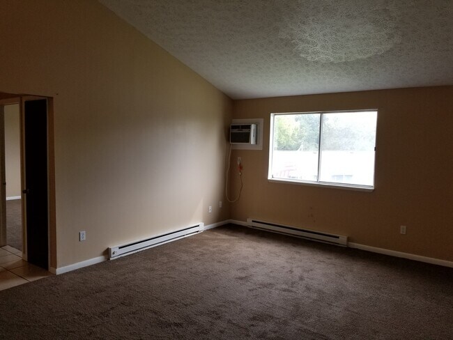 Building Photo - 234 Elyria Street, Unit 27