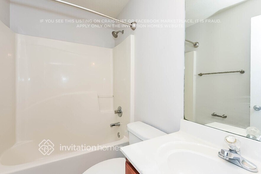 Building Photo - 739 Mountain Laurel Dr