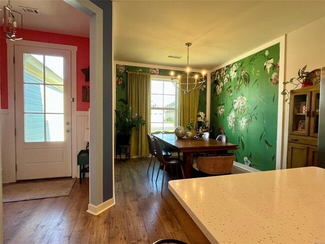 Building Photo - 876 Hedgefield Way