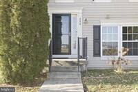 Building Photo - 886 Lowe Rd