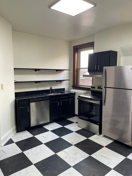 Building Photo - 3405 Monteith Ave