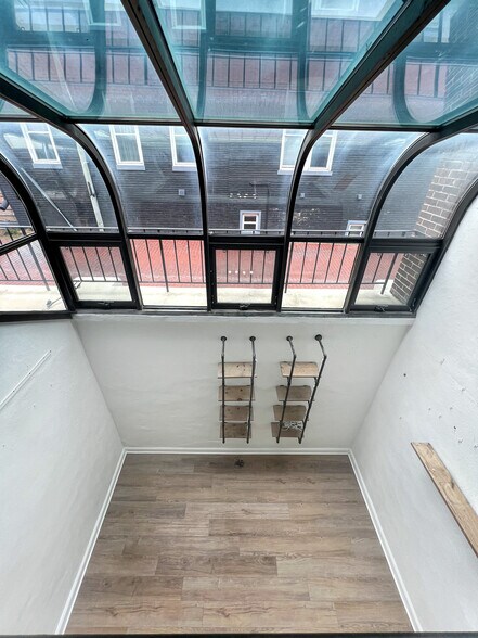 Building Photo - 1715 15th St NW