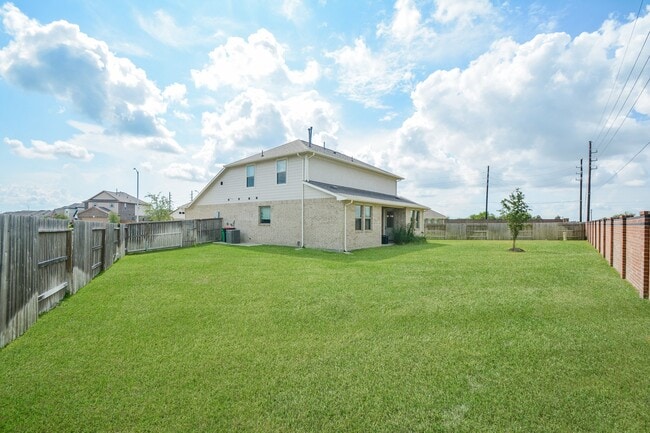 Building Photo - 108 Summer Pool Ct