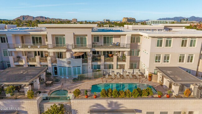 Building Photo - 3801 N Goldwater Blvd