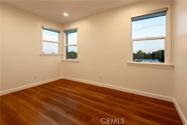 Building Photo - 5922 Encinita Ave