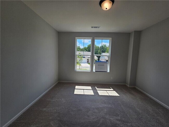 Building Photo - 3670 Willow Glade Trl