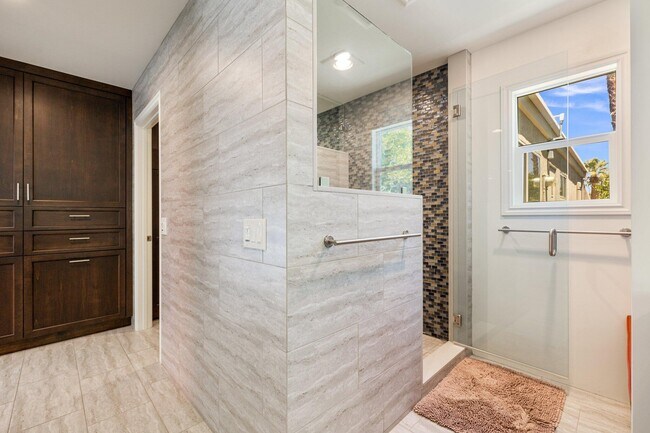 Building Photo - 74085 Mockingbird Trail