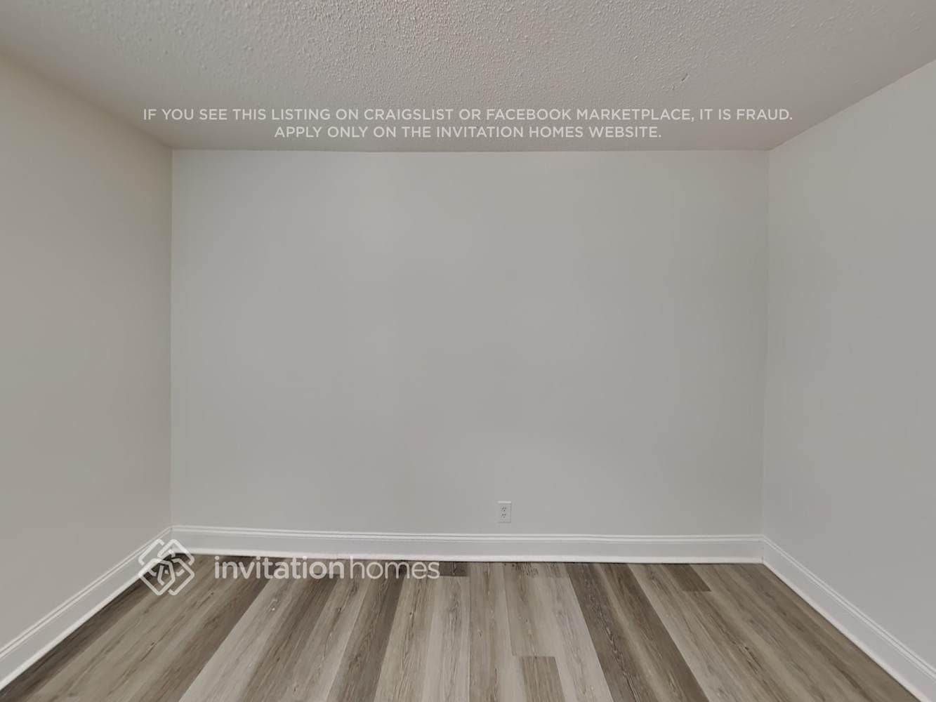 Building Photo - 7116 White Oak Dr SW