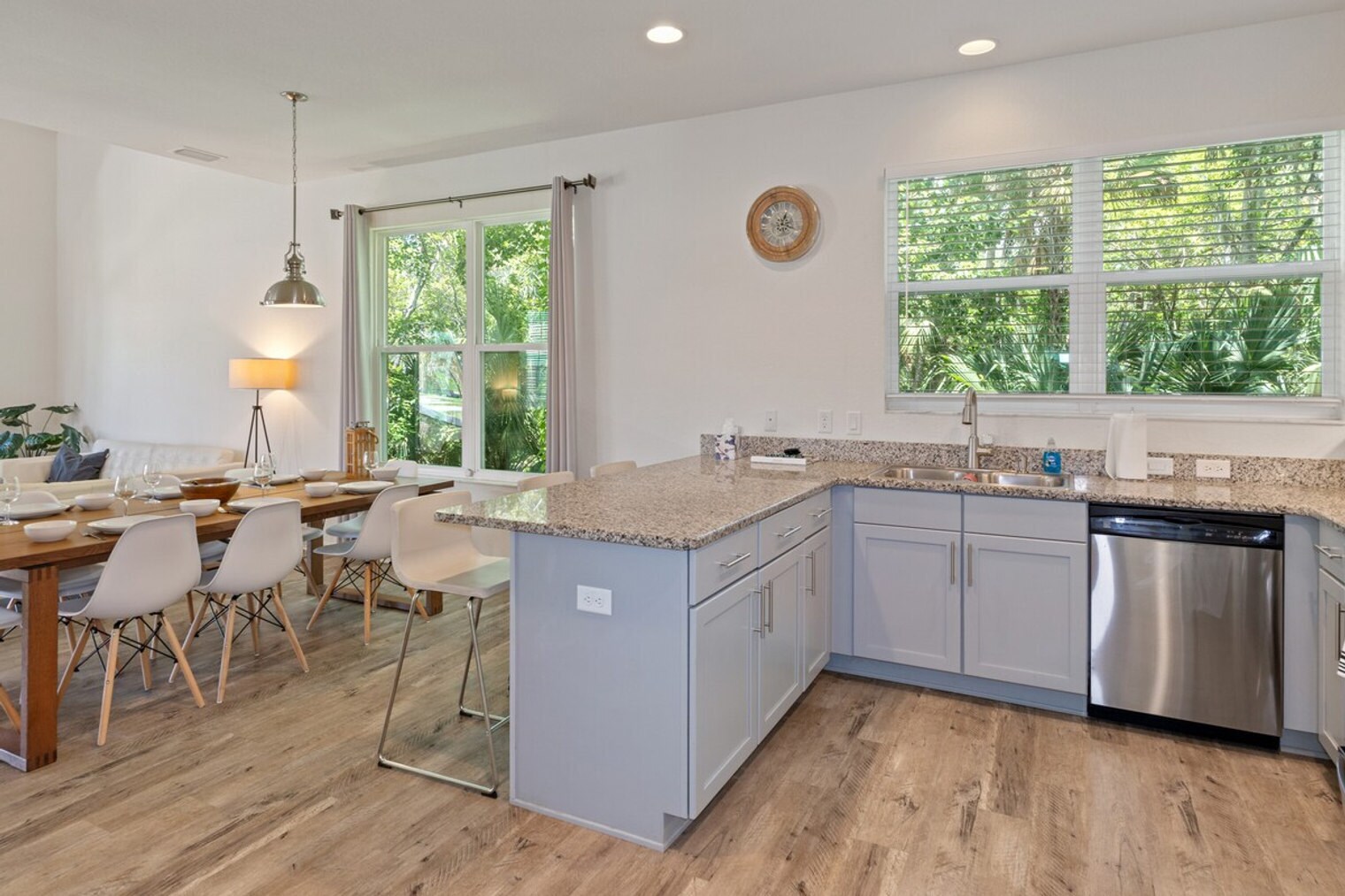 Building Photo - 10229 W Middleburg Loop