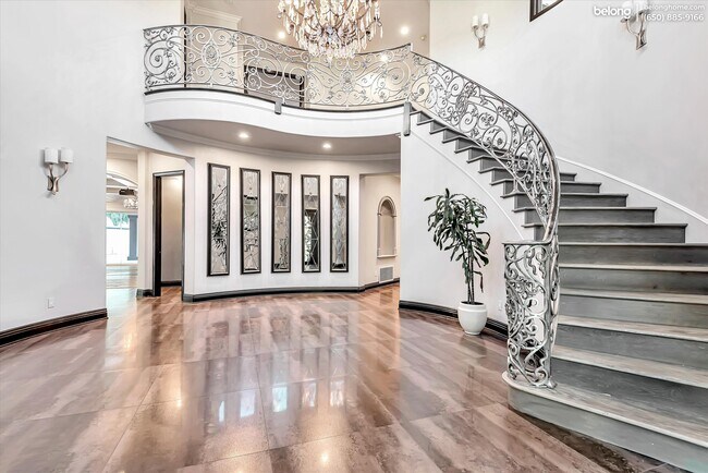 Building Photo - 25644 Queenscliff Ct