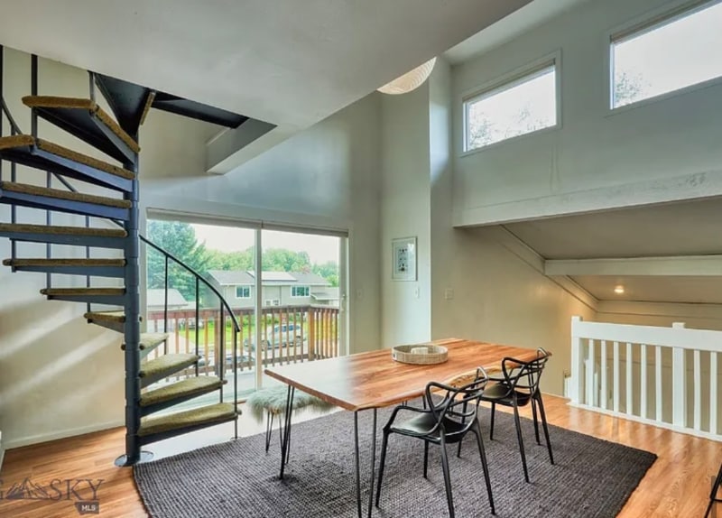 Building Photo - 1805 S Rouse Ave