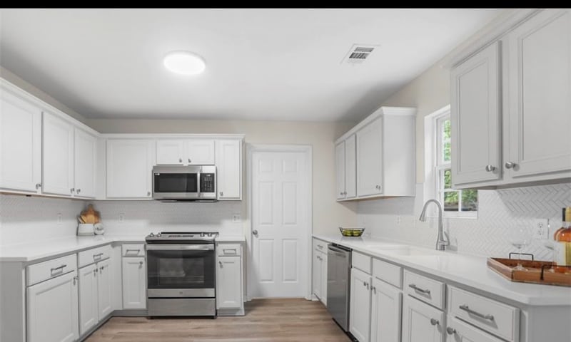 Building Photo - 86 Hamilton Grove Dr