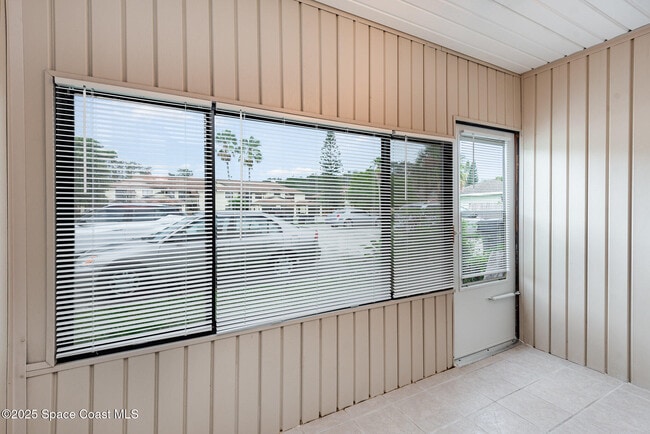 Building Photo - 3020 Finsterwald Dr