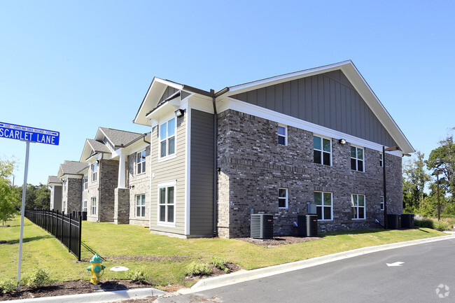 Building Photo - Carolina Oaks Village Apartments