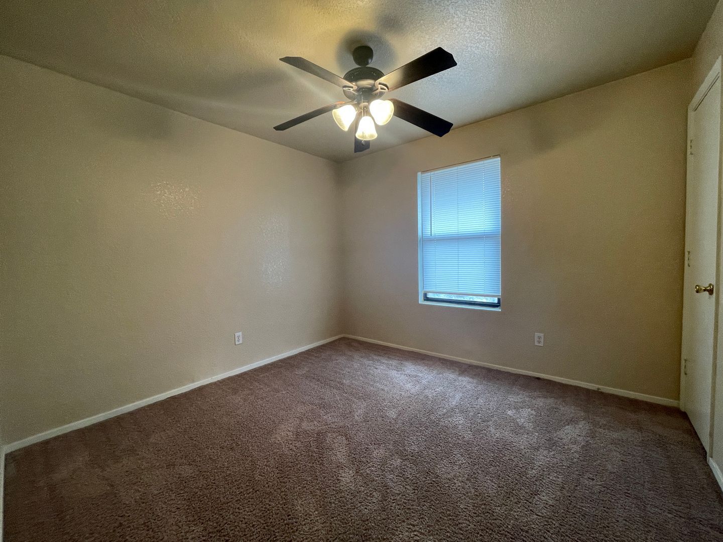 Building Photo - 1108 Leslie Cir