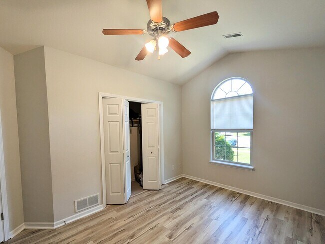 Building Photo - 2504 Feldspar Ct