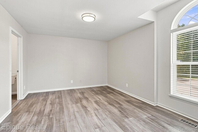 Building Photo - 3575 Tremonte Cir
