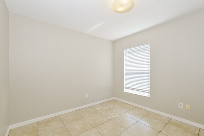 Building Photo - 157 Stone Gable Cir