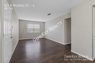 Building Photo - 503 N Morris St