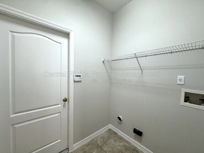 Building Photo - 11273 Moonshine Creek Cir