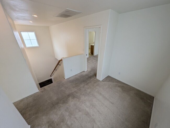 Building Photo - 9735 Clifford Walk Ave